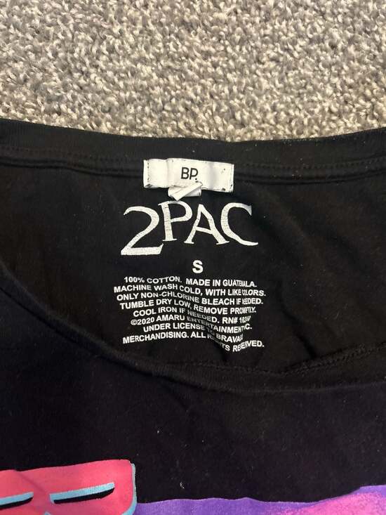 BP. x 2Pac Shakur Representin' 93 Cropped Oversized Graphic Tee - Picture 2 of 3